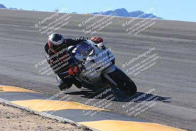 media/Dec-10-2023-SoCal Trackdays (Sun) [[0ce70f5433]]/Bowl (1020am)/